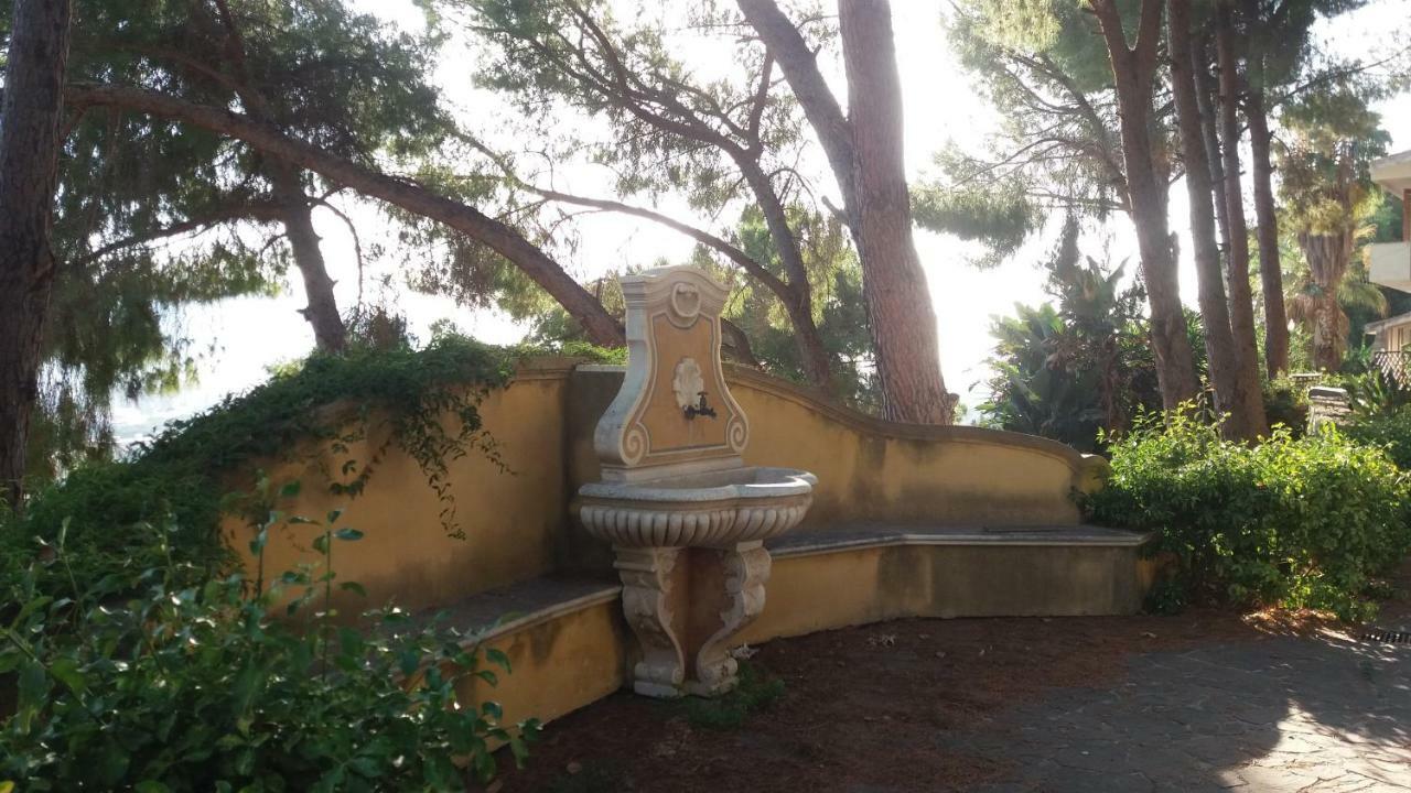 Villa Gianni パレルモ エクステリア 写真